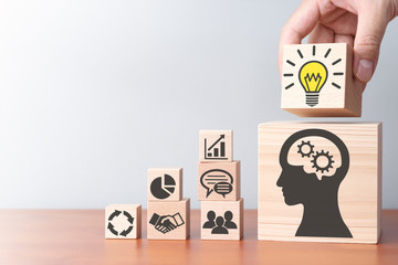 氢氧化钠为什么不能储存在带了磨口玻璃塞试剂瓶